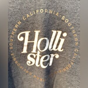 Grey Hollister girls sweatshirt. Long sleeve, size small